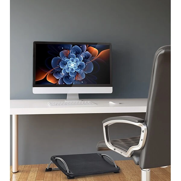 Mount-It! Tilt Adjustable Footrests, Black (MI-7803) 5 Mount-It! Tilt Adjustable Footrests, Black (MI-7803) - Image 5